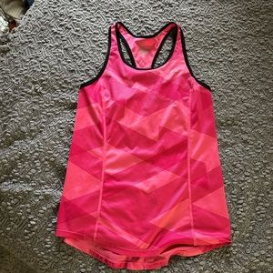 Nike workout tank